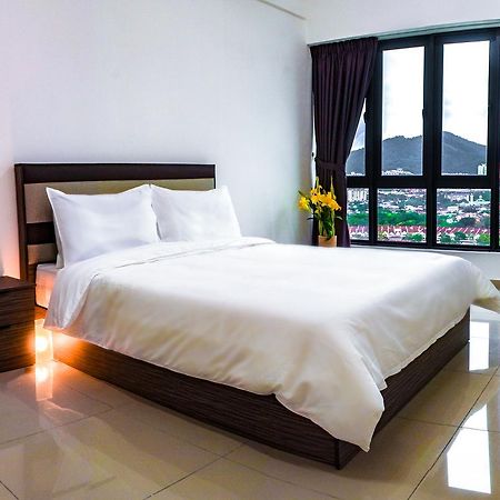 Lazy Traveler'S Suite By D Imperio Homestay Τζωρτζ Τάουν Εξωτερικό φωτογραφία