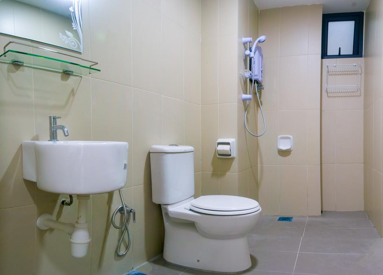 Lazy Traveler'S Suite By D Imperio Homestay Τζωρτζ Τάουν Εξωτερικό φωτογραφία