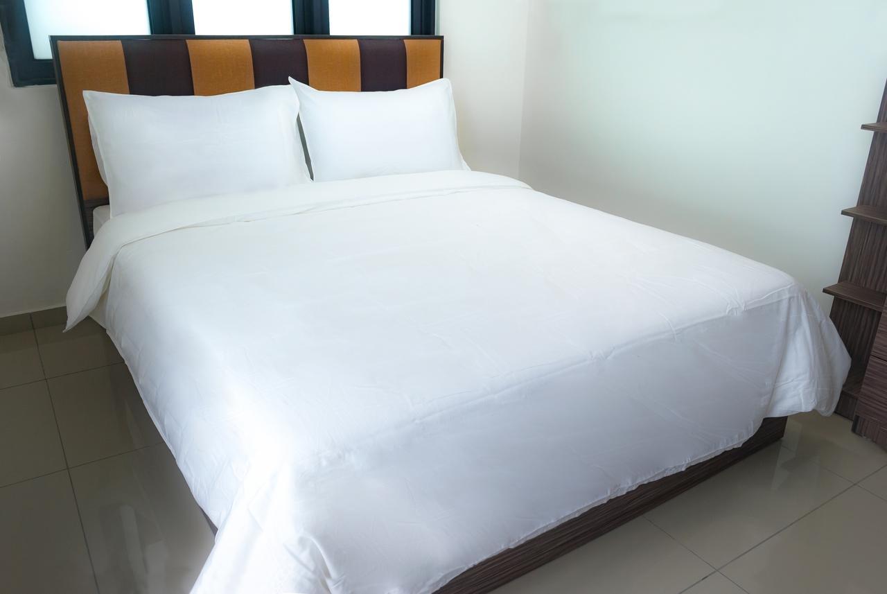Lazy Traveler'S Suite By D Imperio Homestay Τζωρτζ Τάουν Εξωτερικό φωτογραφία